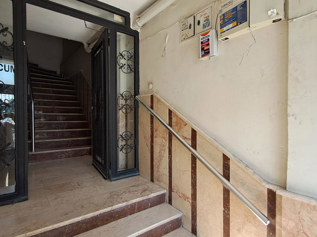ESKİBAĞLAR’DA 3+1 | 130 M² BRÜT | 2. KAT | BALKONLU | BOŞ & EŞYASIZ KİRALIK DAİRE