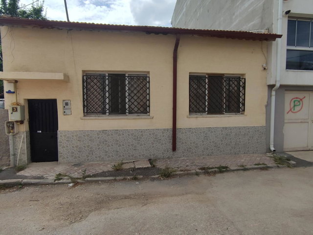 ESKİŞEHİR ŞİRİNTEPE’DE BAHÇE KATI 2+1 MÜSTAKİL EV | DOĞALGAZ KOMBİLİ, BALKONLU
