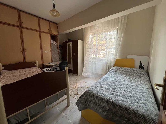 ONİKİŞUBAT’TA 170 M² NET, 3+1, 2 BANYOLU, BALKONLU GİRİŞ KAT DAİRE