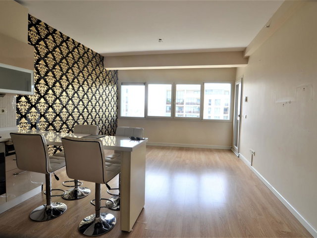 REMAX PROF SANCAKTEPE SİNPAŞ AQUA CITY 2010 EBEYEN BANYOLU SATILIK 2+1 DAİRE