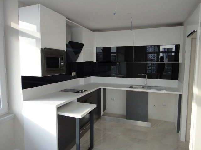 BATIKENT AKKENT 6 TWİNS TARADE 1+1 EŞYALI KÖŞE SATILIK DAİRE GÜNEY