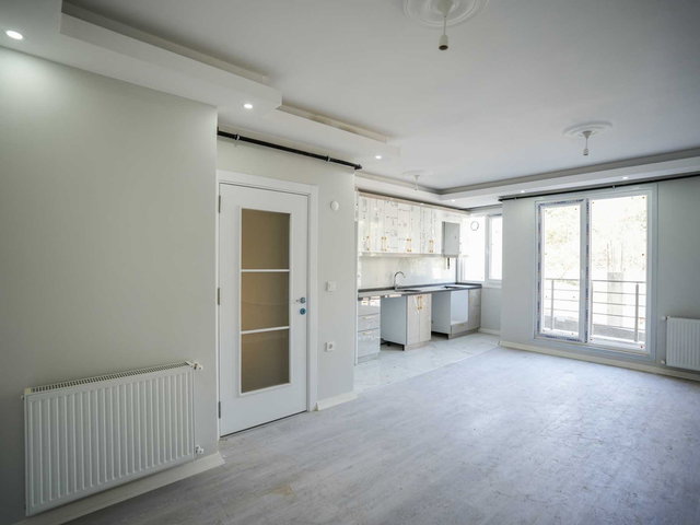 YENİDOĞAN'DA YAŞAM VADİSİNE YAKIN-KAPALI OTOPARKLI 2+1 DAİRE