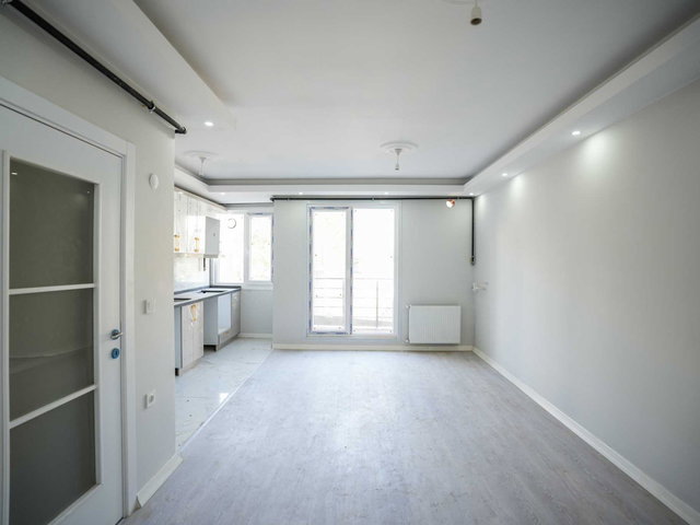 YENİDOĞAN'DA YAŞAM VADİSİNE YAKIN-KAPALI OTOPARKLI 2+1 DAİRE