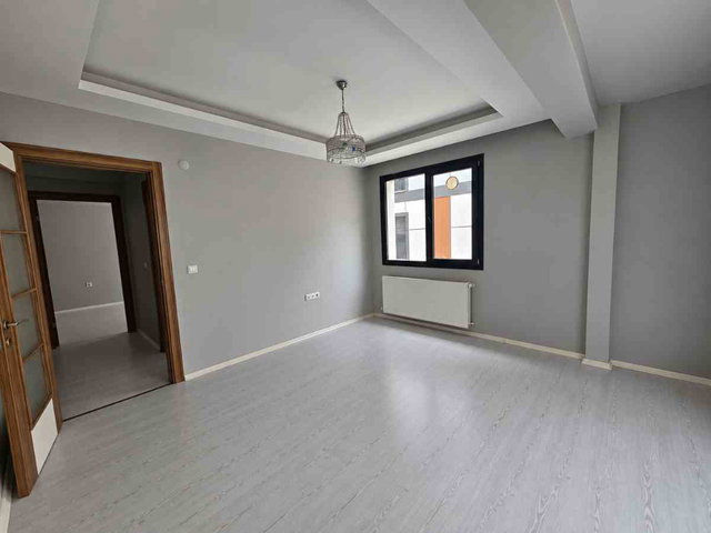CUMHURİYET MAHALLESİ’NDE SATILIK 2+1 DAİRE