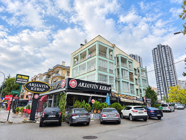 İŞÇİ BLOKLARI HASAN CELAL GÜZEL CADDESİ’NDE KİRALIK 3+1 DAİRE