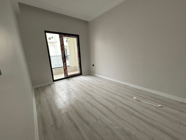 REMAX DESIGN MALTEPEDE KİRALIK 2+1 DAİRE