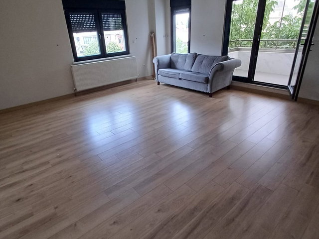 TUZLA POSTANE'DE KİRALIK 3,5+1 LÜKS DAİRE