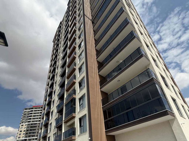 MEYDAN GÖKSU’DA ÖN CEPHE 4. KAT SIFIR İSKANLI 2+1 SATILIK DAİRE