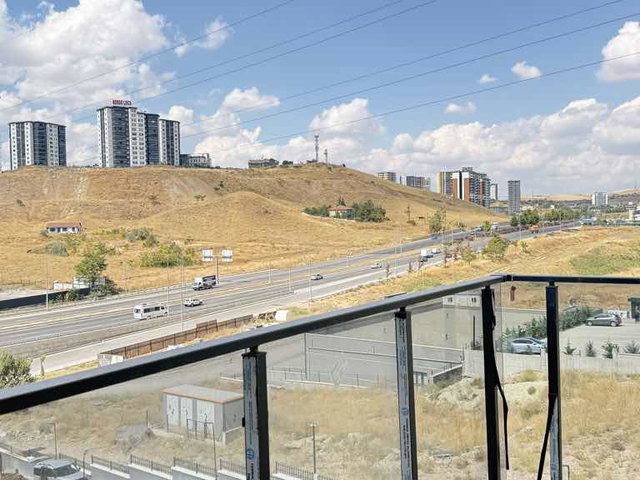 MEYDAN GÖKSU’DA ÖN CEPHE 4. KAT SIFIR İSKANLI 2+1 SATILIK DAİRE