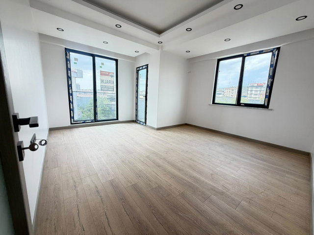 GEBZE İNÖNÜ MAHALLESİ KİRALIK 2+1 100 M² ARAKAT LÜKS DAİRE