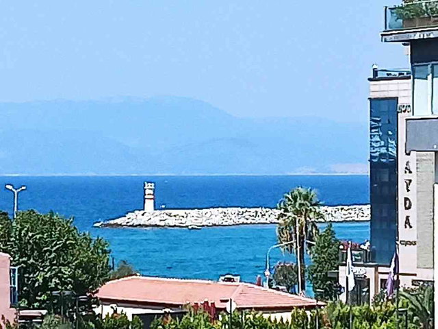 KUŞADASI’NDA 2+1 DENİZ MANZARALI KİRALIK DAİRE