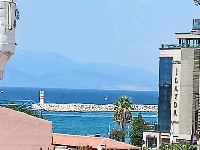 KUŞADASI’NDA 2+1 DENİZ MANZARALI KİRALIK DAİRE