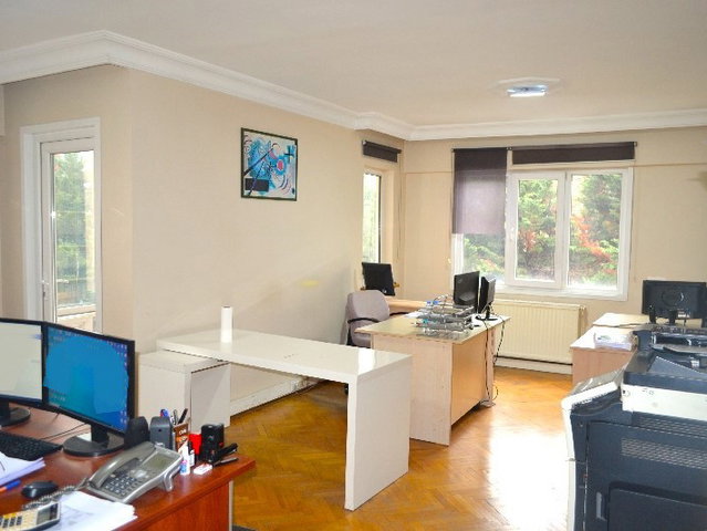 KOZYATAĞI SÜMKO SİTESİ’NDE 3+1 KİRALIK DAİRE