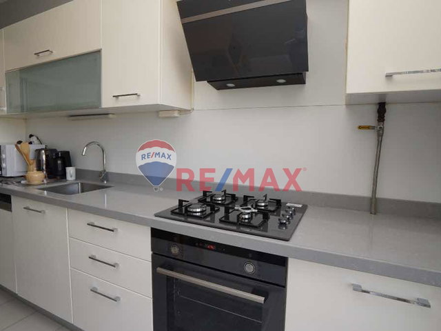 BOSPHORUS CITY SATILIK YENILENMIŞ 2+1 103M2 MANZARALI DAIRE