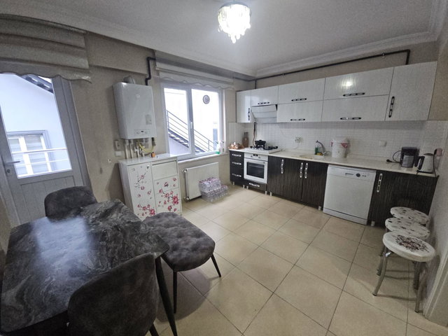 DERİNCE SIRRIPAŞA MAH.%100 KREDİYE UYGUN SATILIK 3+1 ÇATI DUBLEX