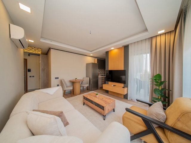 LİMAN'DA DENİZ MANZARALI, FULL EŞYALI ÖZEL 1+1 LÜKS DAİRE