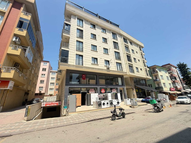 GEBZE HACIHALİL MAH. KIZILAY CAD. ÜZERİ 2+1 ARAKAT BOŞ DAİRE
