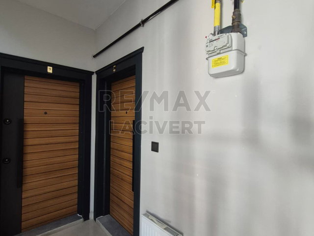 RE/MAX LACİVERT'TEN DADAŞKENT'TE EŞYALI KİRALIK 1+1 DAİRE