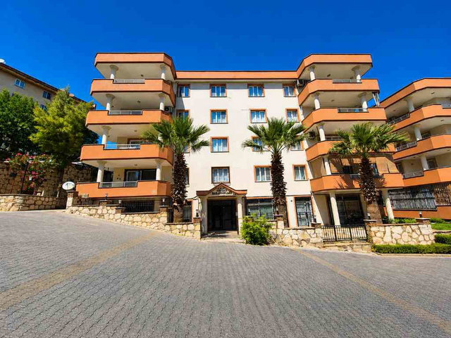 KUŞADASI 7 EYLÜL OKULUNA YAKIN, YAPILI 2+1 DAİRE