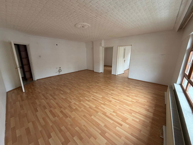 TÜRKÖZÜ'NDE CADDE YAKINI 4+1 DUBLEKS KİRALIK DAİRE