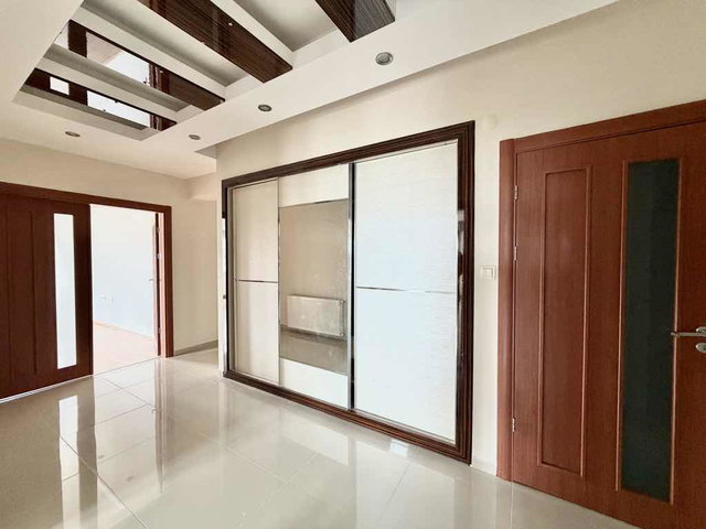 SAMSUN ATAKUM GÜLŞEHİR SİTESİ’NDE KİRALIK 4+1 DENİZ MANZARALI DAİRE