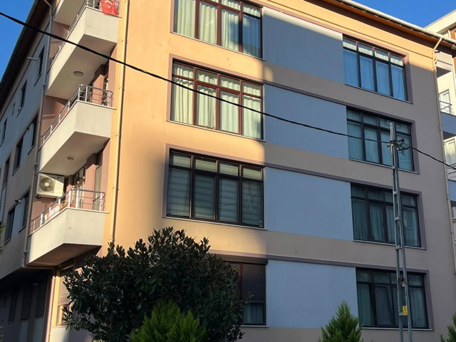 ÜMRANIYE MEHMET AKIF MAH. GENIŞ 130M² NET SATILIK 3+1 DAIRE