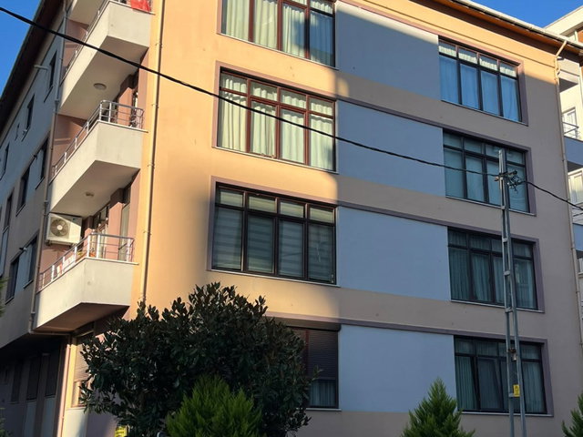 ÜMRANIYE MEHMET AKIF MAH. GENIŞ 130M² NET SATILIK 3+1 DAIRE