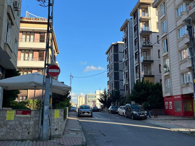 ÜMRANIYE MEHMET AKIF MAH. GENIŞ 130M² NET SATILIK 3+1 DAIRE