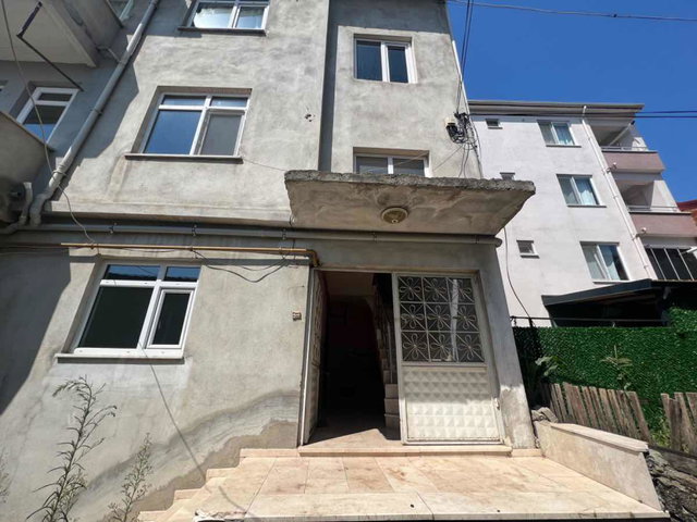 REMAX SOFTTAN MERKEZI KONUMDA KIRALIK DAIRE