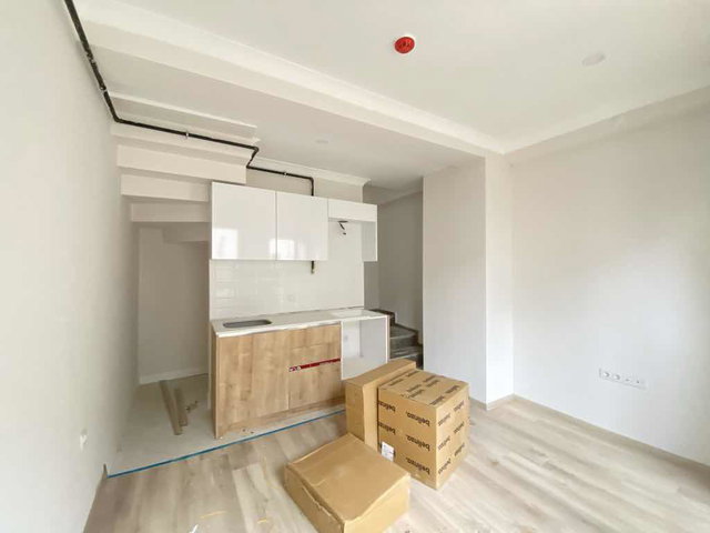 REMAX DREAM KABAOĞLU BOUTIQE ST 1+1 BAKÇE DUBLEX