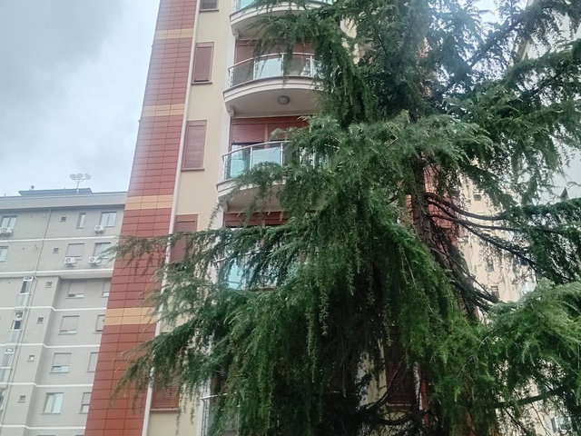 BAĞDAT CADDESİ VARDAR SOKAKTA SATILIK KUPON DUBLEX DAİRE
