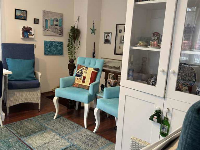BAĞDAT CADDESİ VARDAR SOKAKTA SATILIK KUPON DUBLEX DAİRE