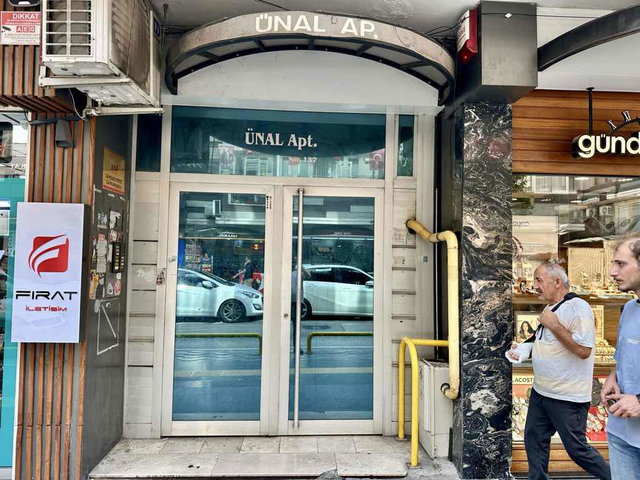 SAMET'TEN ÇIFTLIK CADDESI'NE CEPHE SATILIK DAIRE