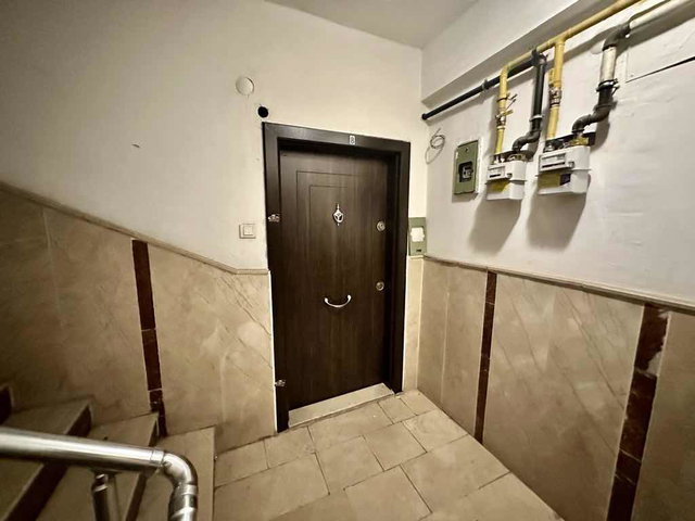 SAMET'TEN ÇIFTLIK CADDESI'NE CEPHE SATILIK DAIRE