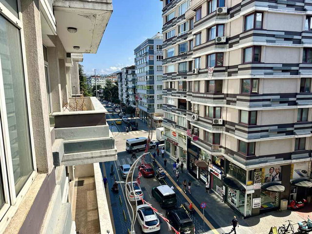 SAMET'TEN ÇIFTLIK CADDESI'NE CEPHE SATILIK DAIRE