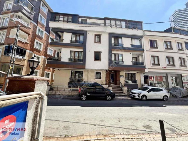 ÜMRANİYE İNKİLAP MAH. SATILIK ARAKAT 2+1 DAİRE
