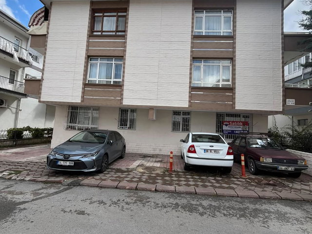 ÇANKAYA BAYRAKTAR’DA 2.5+1 | GİRİŞ KAT | GÜNEY-BATI CEPHELİ | KREDİYE UYGUN