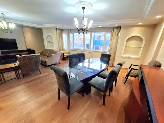 ŞİŞLİ SIRACEVİZLER CADDESİ ÜZERİNDE  ASANSÖRLÜ  EŞYALI  KİRALIK  4+1 ARA KAT DAİRE