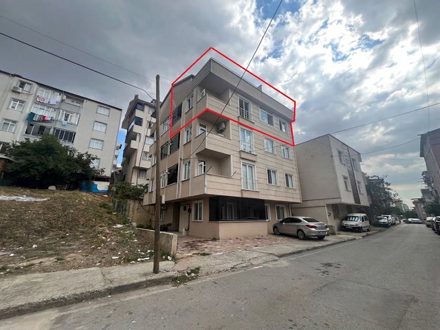 ÇAYIROVA ÖZGÜRLÜK MAH. ÇİFT MUTFAKLI ARDİYELİ 3+1 ÜST DUBLEKS