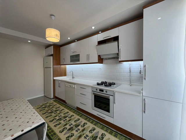 RE/MAX İNCİ'DEN KARESİ 1.ORUÇGAZİ MAH. KİRALIK EŞYALI 2+1 DAİRE