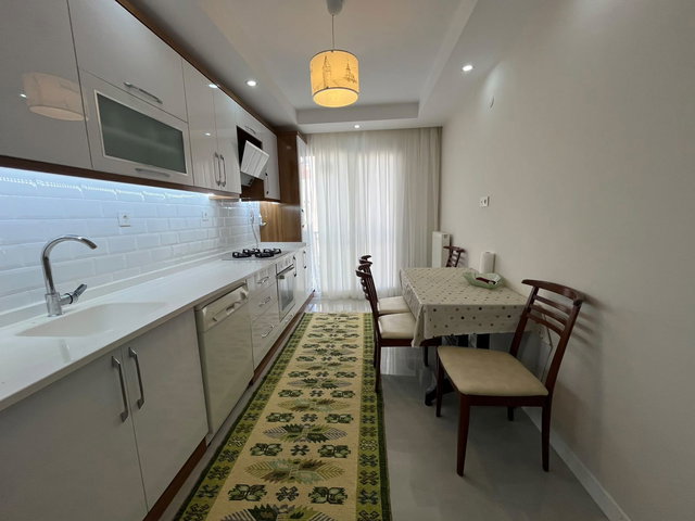 RE/MAX İNCİ'DEN KARESİ 1.ORUÇGAZİ MAH. KİRALIK EŞYALI 2+1 DAİRE