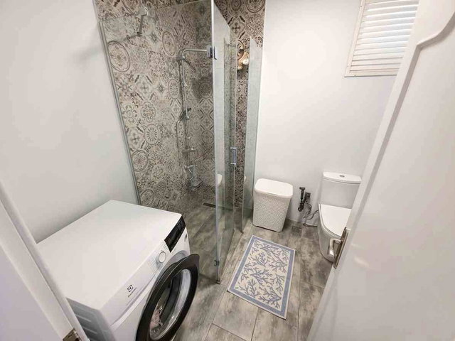 İSTİNYE BOĞAZİÇİ SİTESİ D BLOK 3+1 BAKIMLI DAİRE
