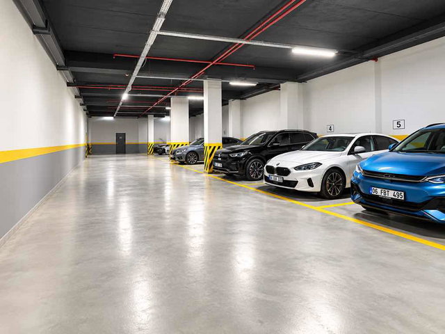 YAŞAMKENT CRYSTAL TOWERS’DA SATILIK LÜKS 4+1 DAİRE