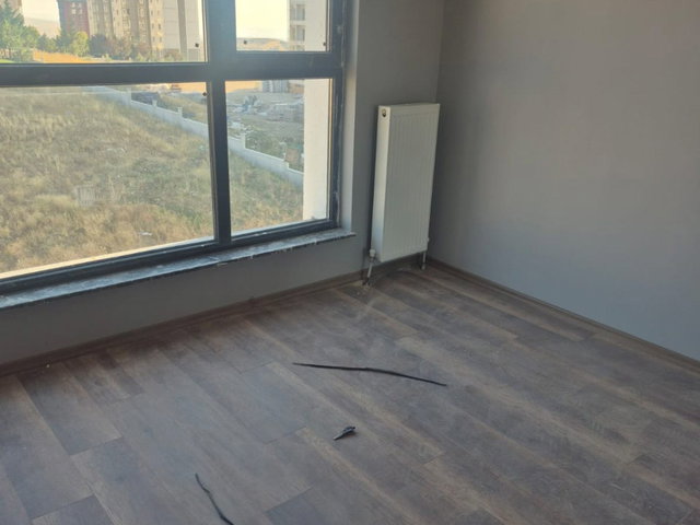 ATAYURT'TA PARK MANZARALI SIFIR 2+1 KİRALIK DAİRE