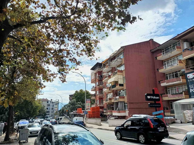 TURGUT MAHALLESİ ORDUEVİ GÜZERGAHI KİRALIK DAİRE