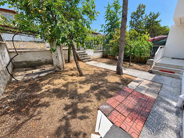 İNÖNÜ MAHALLESİ KİRALIK 3+1 İÇ KÖŞE DUBLEKS DAİRE