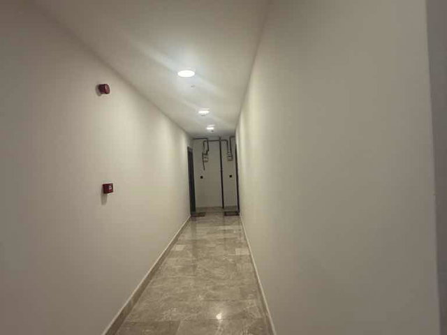 KOZYATAĞI KURUKUYU SOKAKTA 2+1 KULLANIŞLI ETRAFI AÇIK SATILIK