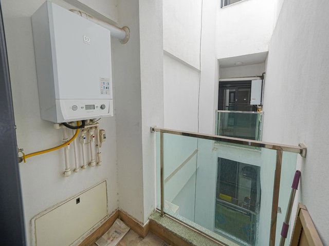 KARŞIYAKA GİRNE BULVARI ÜZERİ 4+1 SATILIK DUBLEKS | TERASLI OTOPARKLI