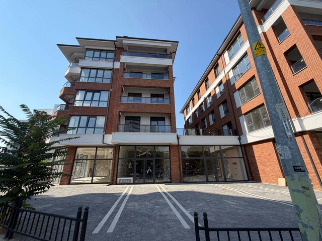 ESKİŞEHİR YENİBAĞLAR MAH.ETİ CAD.KAYA LIFE APT KİRALIK OTOPARKLI