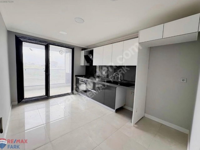 GEBZE KIRAZPINAR GÜZEL KORU SITESI'NDE KIRALIK 3+1 LÜKS DAIRE